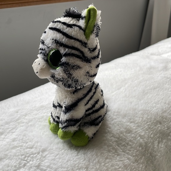 Beanie boo stuffed animal. - Picture 2 of 2